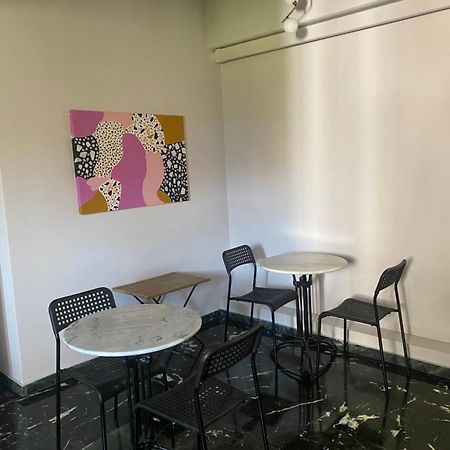 5 Rooms Athene Buitenkant foto