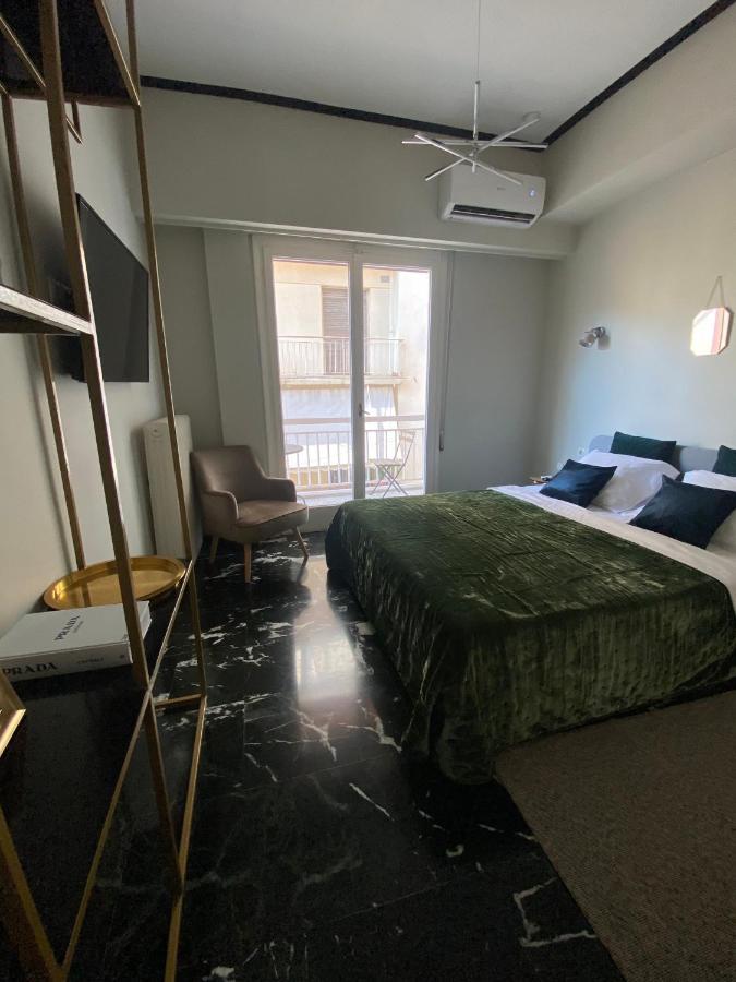 5 Rooms Athene Buitenkant foto
