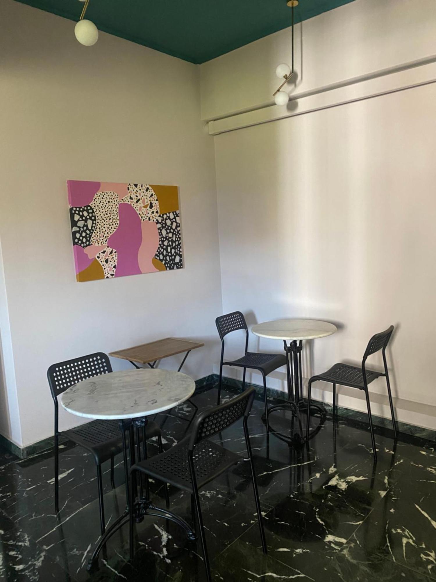5 Rooms Athene Buitenkant foto