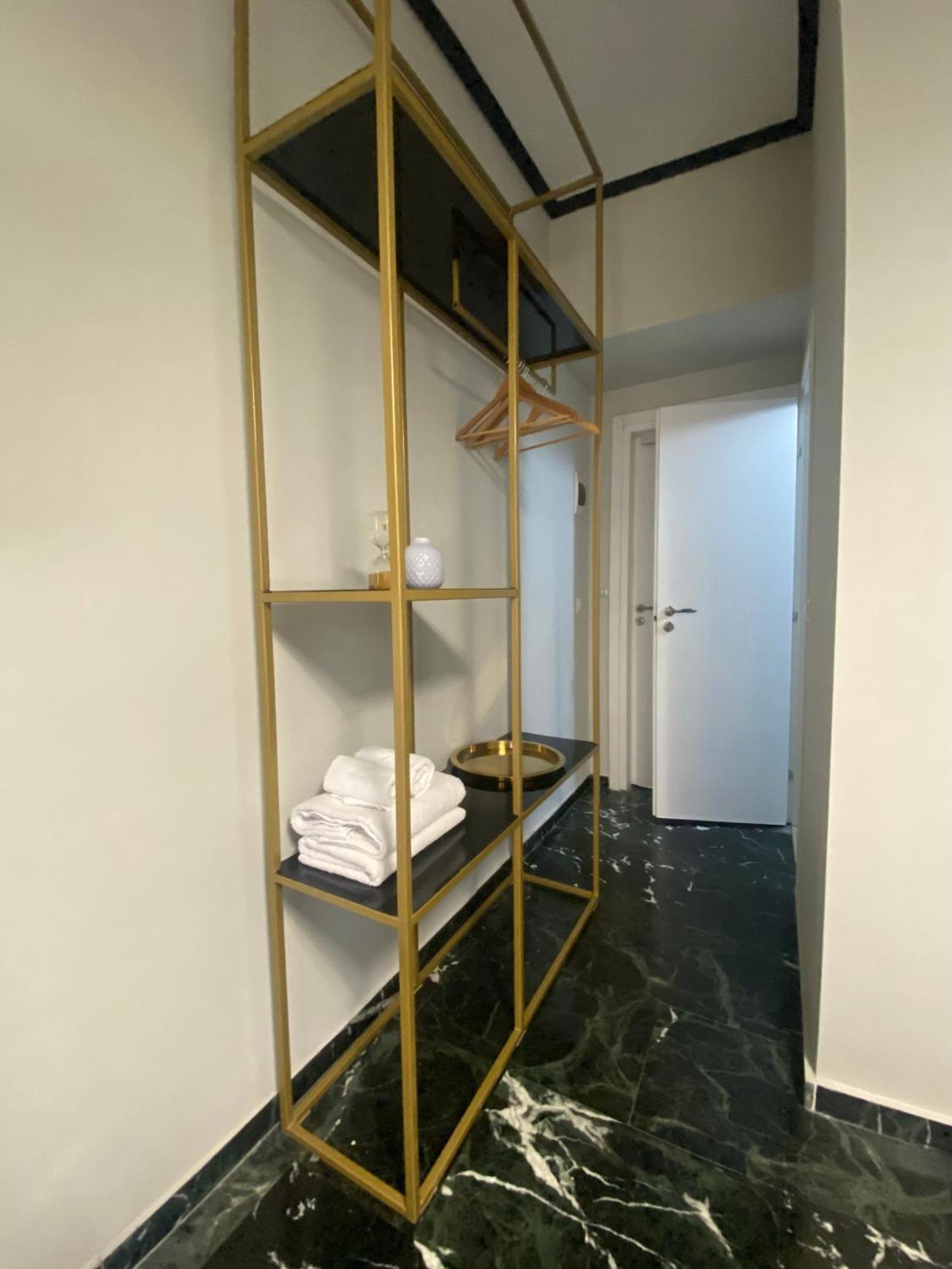 5 Rooms Athene Buitenkant foto