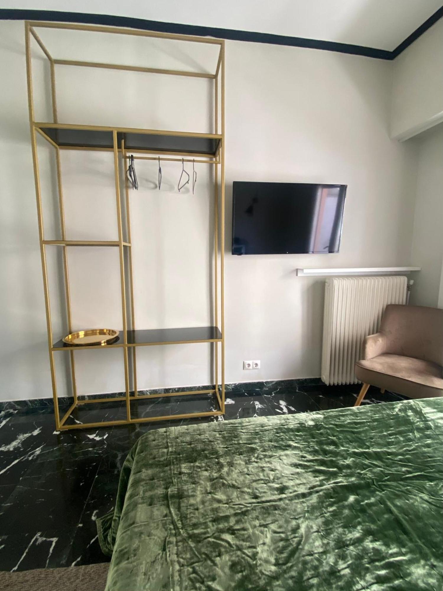 5 Rooms Athene Buitenkant foto